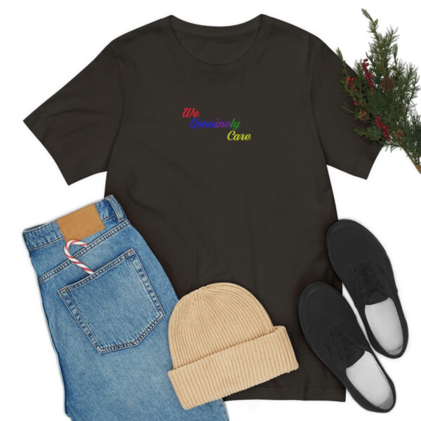 A black t-shirt with the words " rainbow clover ".